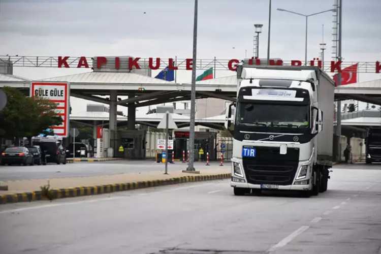 KAPIKULEDE KAÇA EŞYA TIR