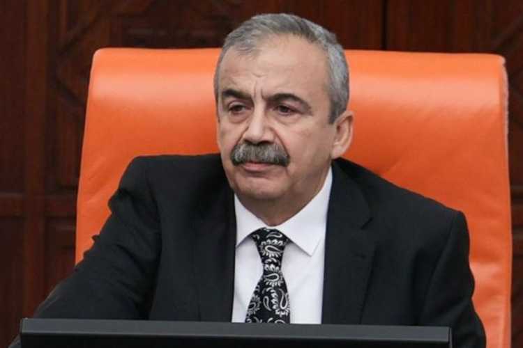 SIRRI SÜREYYA ÖNDER