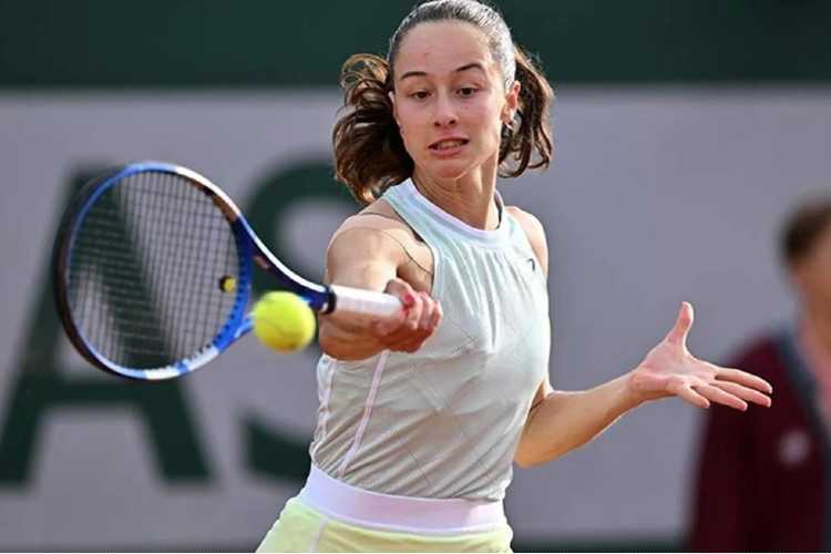 ZEYNEP SÖNMEZ TÜRK TENİSÇİ(2)