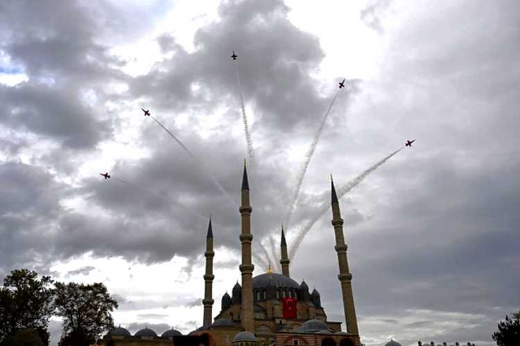 TÜRK YILDIZLARI EDİRNE