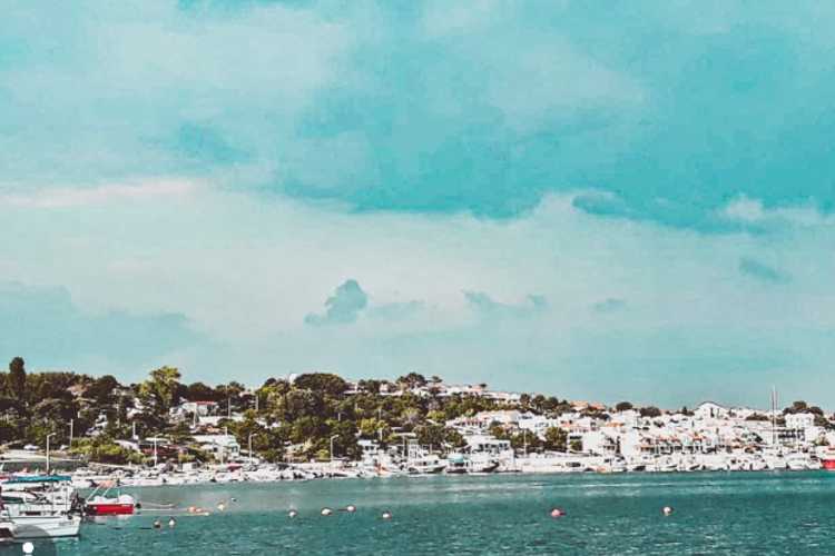 View of Yayla Beach and coastline in Edirne’s Saros Bay taken from the sea